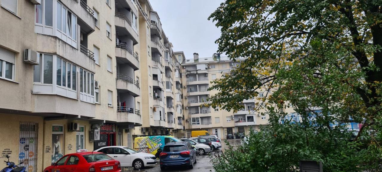 Apartman Velimir Stari Aerodrom Podgorica Exterior photo